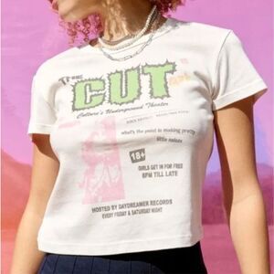 NWT| daydreamer the cut cropped tee